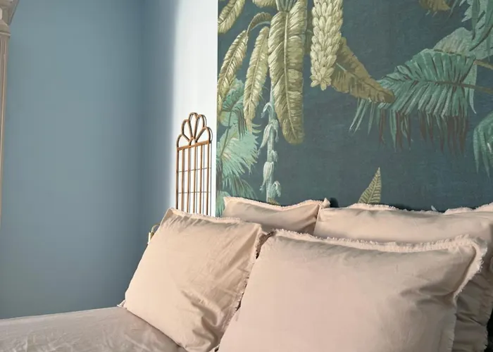 Ambiance 21 Elegance Mediterraneenne A Entre Terre Et Serena * 포르티하뉴