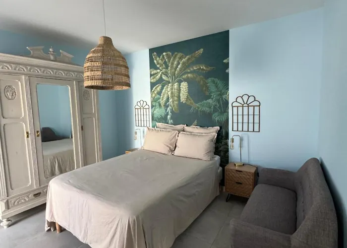 Ambiance 21 Elegance Mediterraneenne A Entre Terre Et Serena * 포르티하뉴